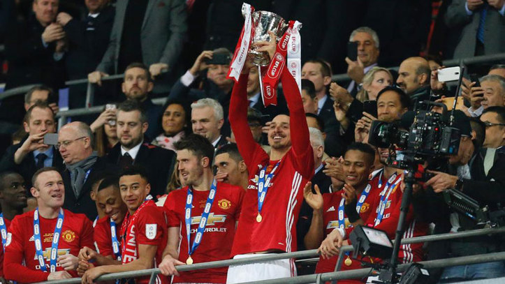 Premier League: Ibrahimovic United de campeón de la Copa de la Liga | Marca.com
