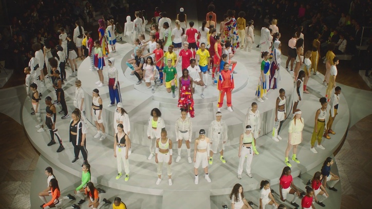 Mundial Femenino 2019: Espectacular puesta en escena de Nike en la presentación sus camisetas mundialistas |