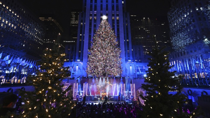 Christmas Tree Ceremony 2021: Rockefeller Christmas tree lights up York | Marca