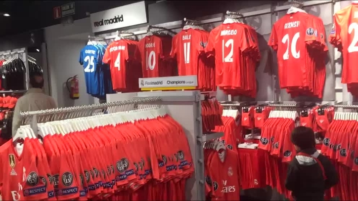 River vs Boca - Final Copa Libertadores 2018: Bufandas con el nombre mal escrito y sin en el Santiago Bernabéu | Marca.com