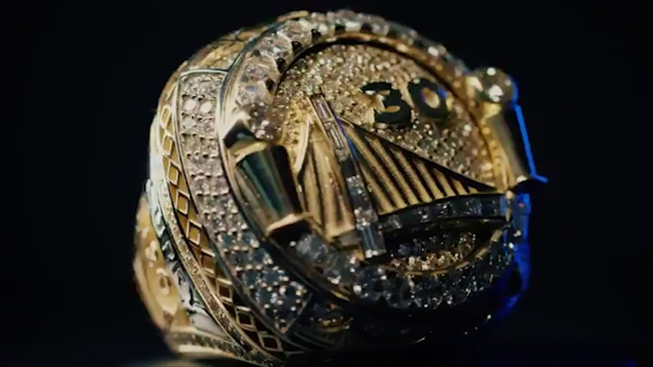 NBA: Los Warriors lucen el anillo reversible... con 130 piedras | Marca.com