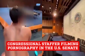 Xxx Video Livo - Congressional staffer fired after being caught filming pornography in the  U.S. Senate | Marca