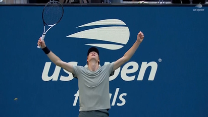 Copa Davis: Sinner iguala el doblete de Alcaraz en los grandes y