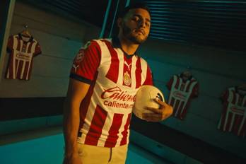La camisa de las chivas 2025