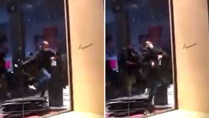 El vídeo viral saqueo a la tienda Nike de Barcelona: ¡eso es el escaparate... no la | Marca