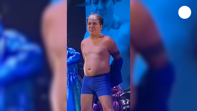 Cristian Castro baila en ropa interior en show de Miranda | MARCA México